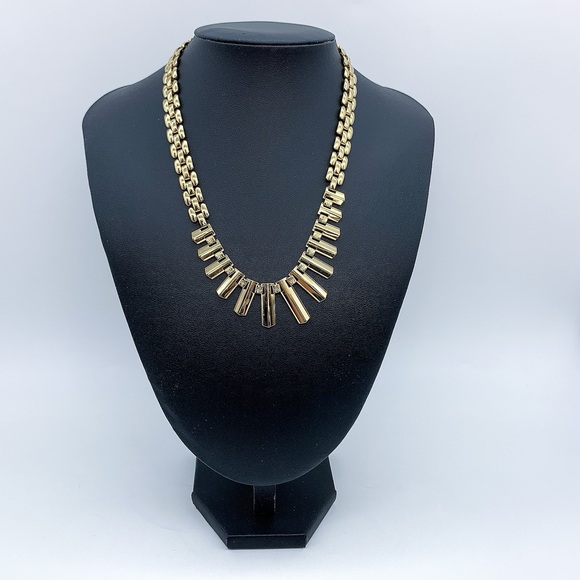 Vintage Gold Plated Cleopatra Fringe Necklace - Picture 4 of 12